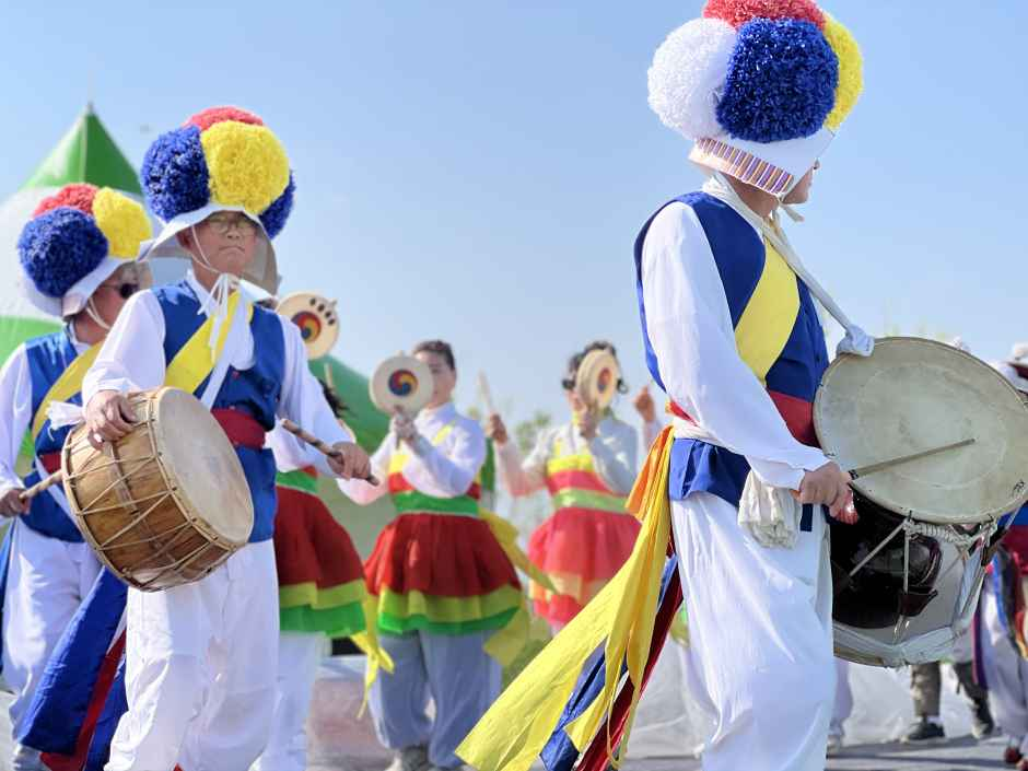 2026 진봉새만금보리밭축제 (6).png