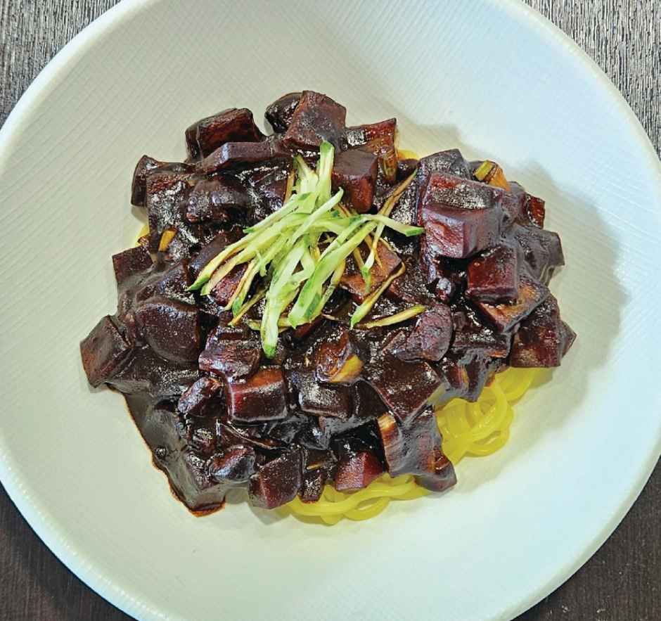 산천어 어묵 짜장면 