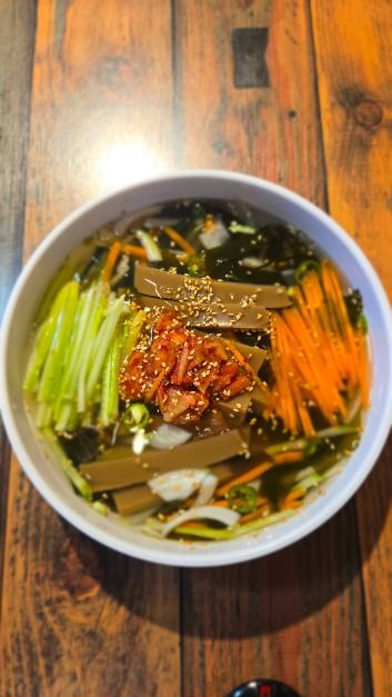 살얼음 도토리 냉국
