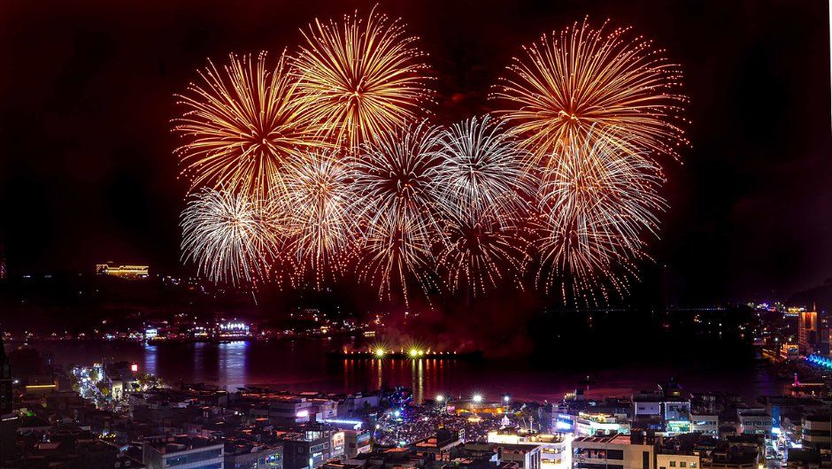 2026 여수밤바다 불꽃축제 (2).jpg