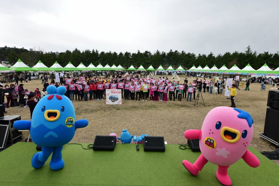 2025 영랑호 벚꽃축제 1