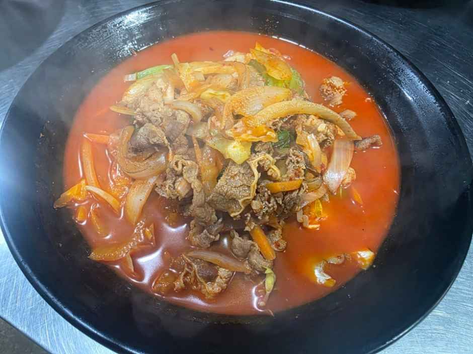 차돌박이짬뽕