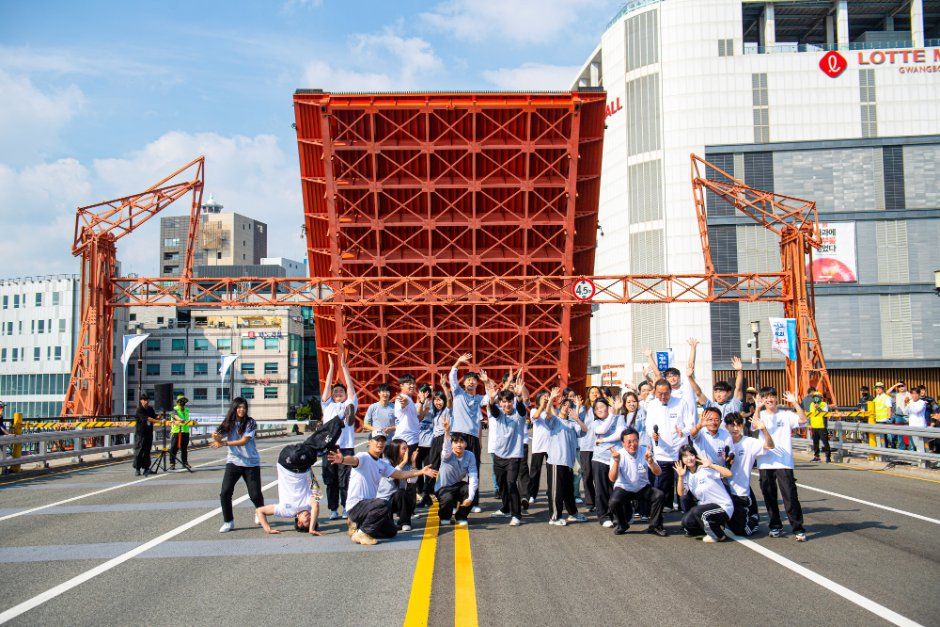 Yeongdo Bridge Festival