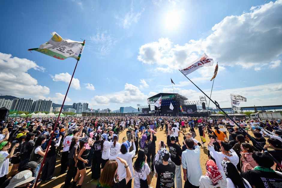 2026 부산국제록페스티벌 (2).jpg