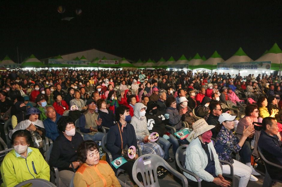 장항항 꼴갑축제 수산물 먹거리