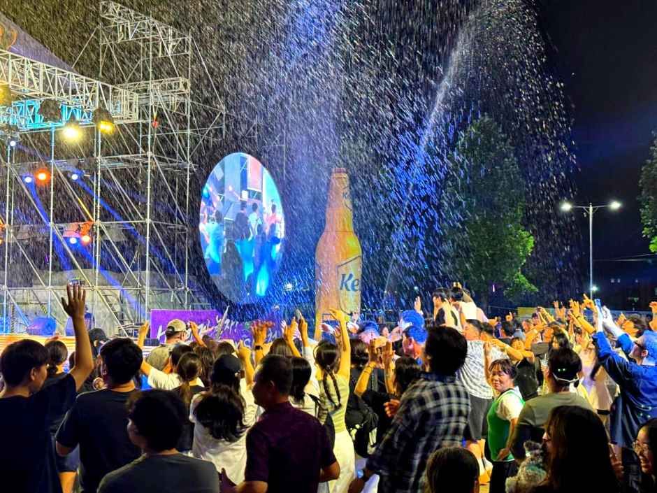 2026 홍천강 별빛음악 맥주축제 (1).JPG